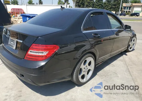 WDDGF4HB8CR215271